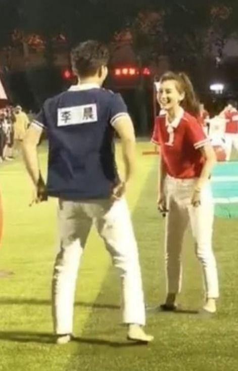 兔兔吃瓜娱乐,娱乐无限，揭秘娱乐圈幕后趣事